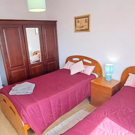 Apartment Isabel Dream V, 200m From The Train