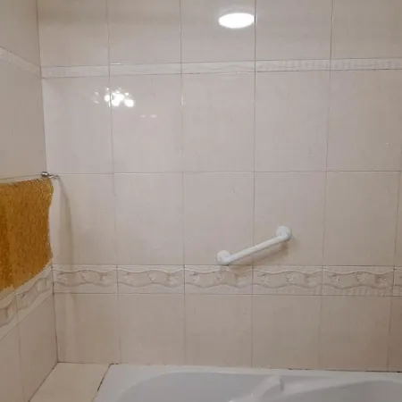 Isabel Dream V, 200m From The Train Διαμέρισμα