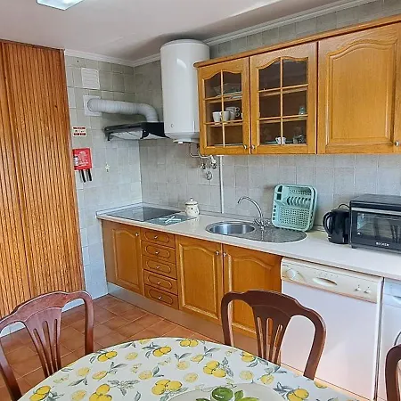 Isabel Dream V, 200m From The Train Διαμέρισμα *